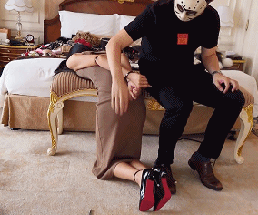 h79y2r.gif