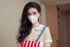 送餐小妹为保工作被顾客凌辱-狐不妖