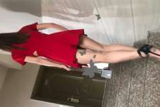 高清私拍贫乳红衣丝袜少女，鲍鱼很嫩玩带上套了第一视角插入